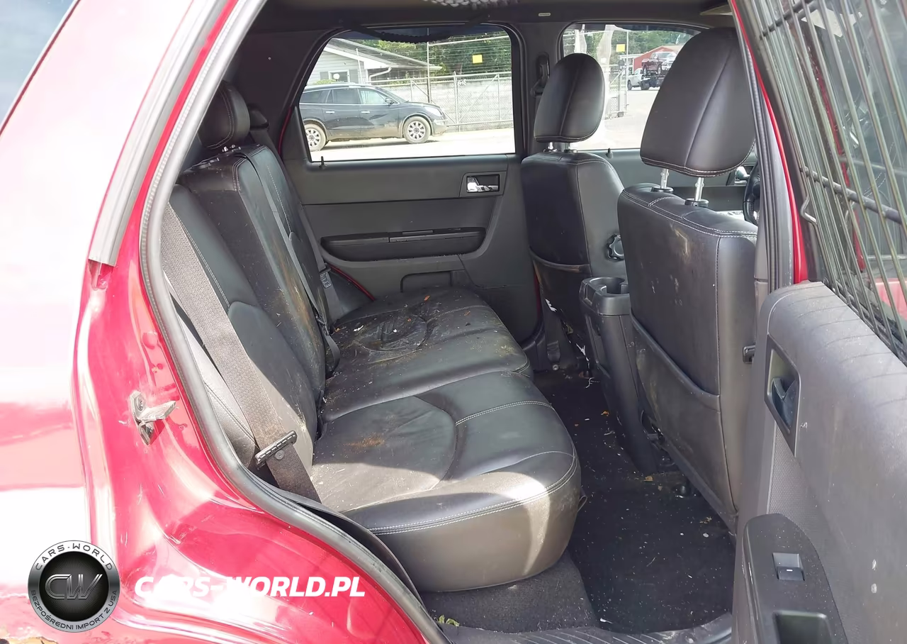 2008 Mercury Mariner Premier VIN:4M2CU97158KJ10606 - 8