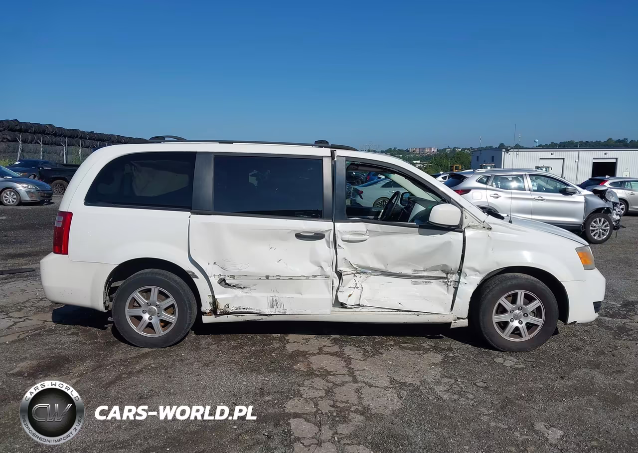 2010 Dodge Grand Caravan Sxt VIN:2D4RN5D10AR256075 - 13