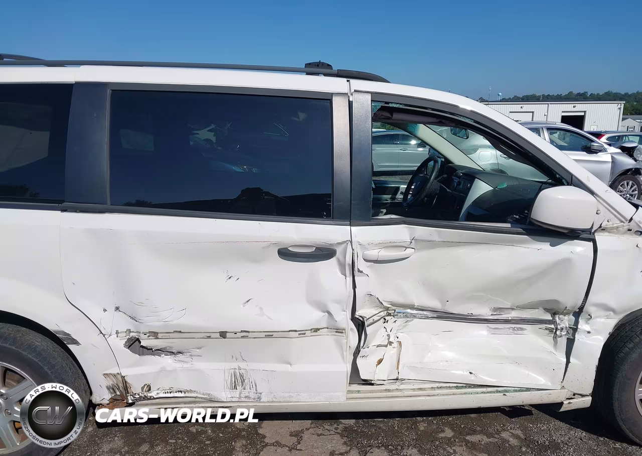 2010 Dodge Grand Caravan Sxt VIN:2D4RN5D10AR256075 - 6