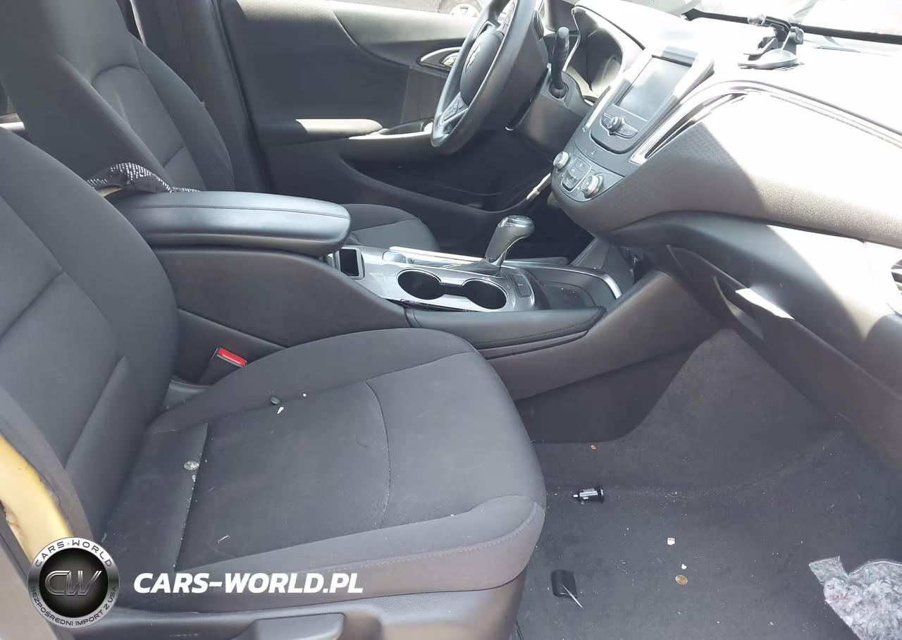 2018 Chevrolet Malibu Lt VIN:1G1ZD5ST2JF119630 - 5