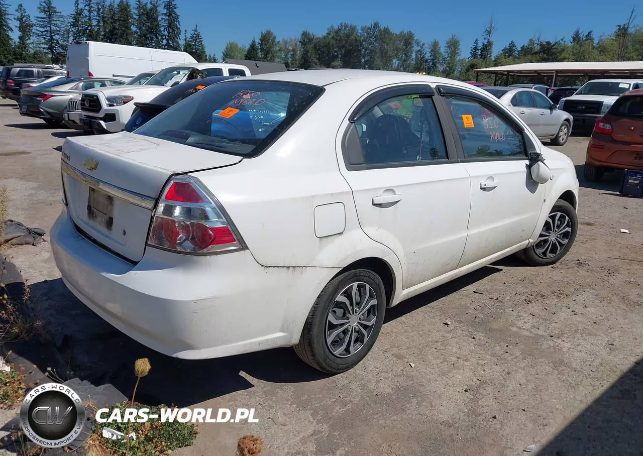2008 Chevrolet Aveo Ls VIN:KL1TD56608B098691 - 4