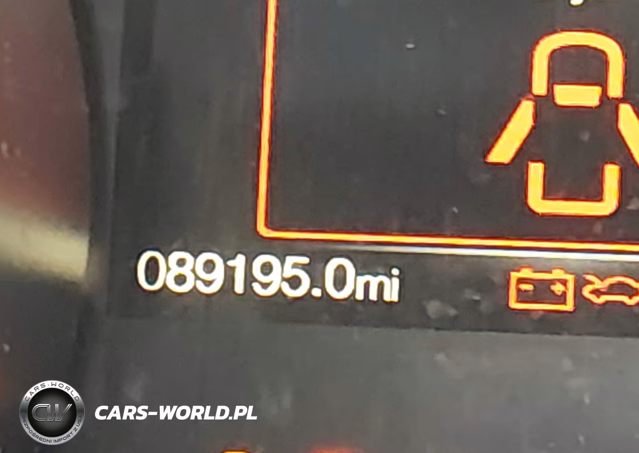 2018 Ford Mustang Ecoboost VIN:1FA6P8TH2J5176144 - 15