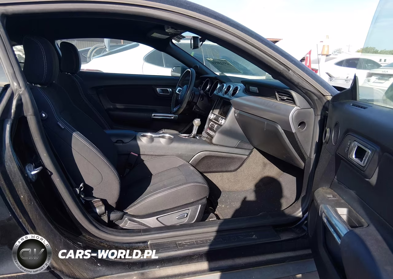 2018 Ford Mustang Ecoboost VIN:1FA6P8TH2J5176144 - 5