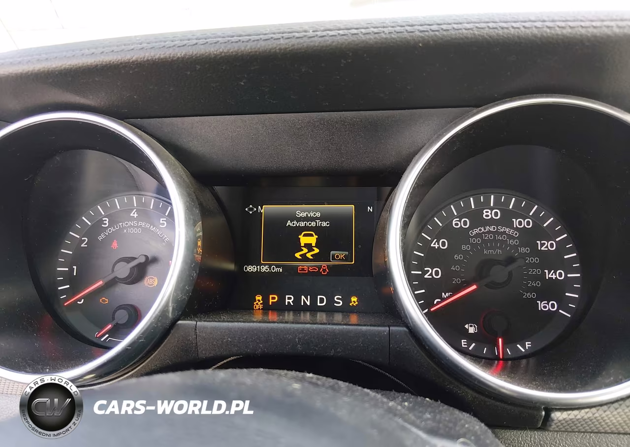 2018 Ford Mustang Ecoboost VIN:1FA6P8TH2J5176144 - 7