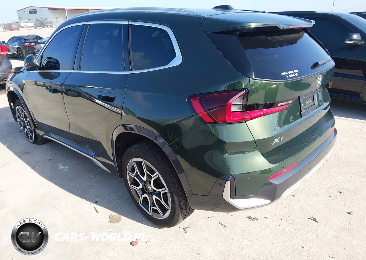 2025 BMW X1 xDrive28I VIN:WBX73EF07S5208279 - 3