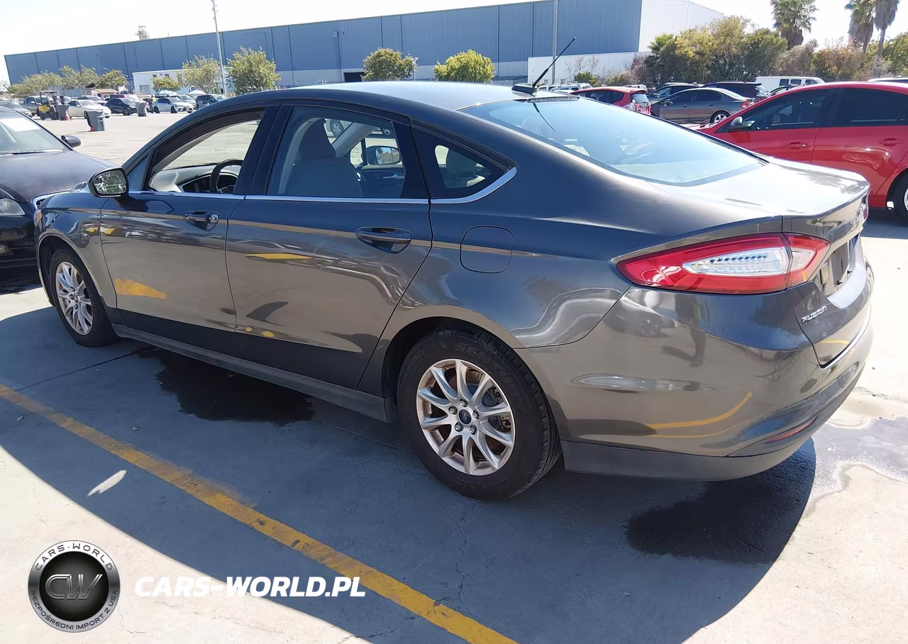 2016 Ford Fusion S VIN:3FA6P0G77GR157629 - 3