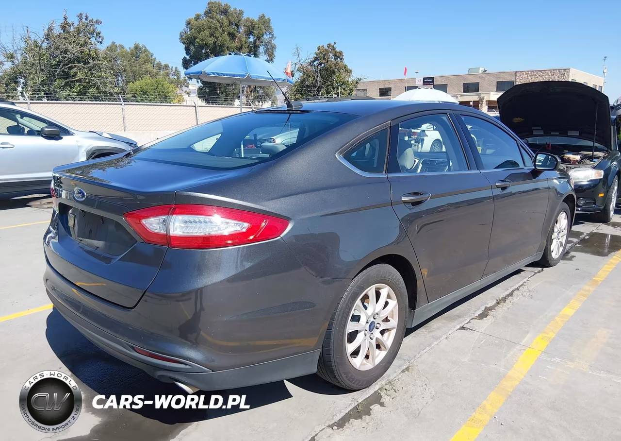 2016 Ford Fusion S VIN:3FA6P0G77GR157629 - 6