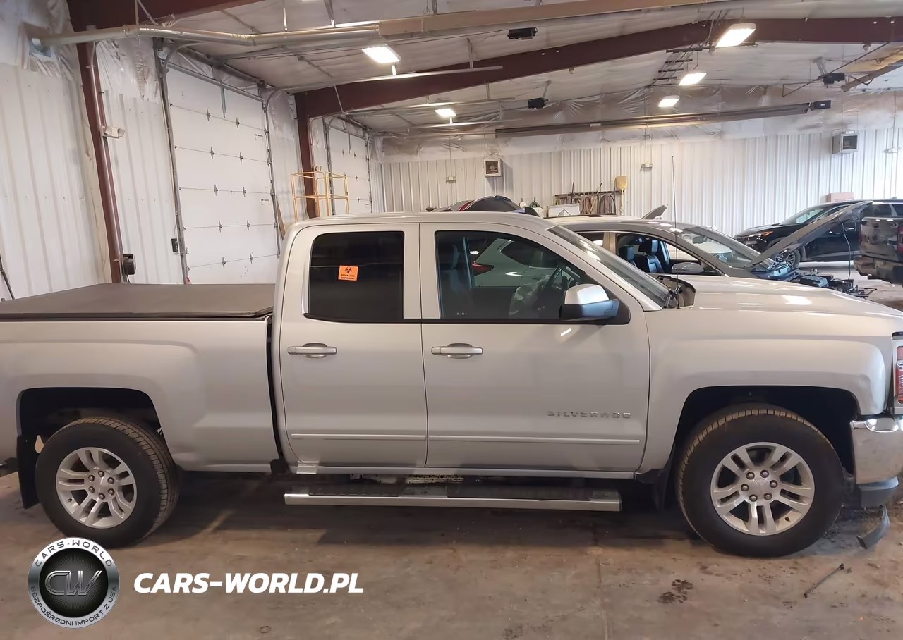 2018 Chevrolet Silverado 1500 1Lt VIN:1GCVKREC2JZ125487 - 13