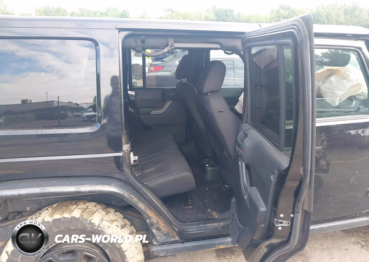 2016 Jeep Wrangler Unlimited Willys Wheeler VIN:1C4HJWDG6GL345407 - 8