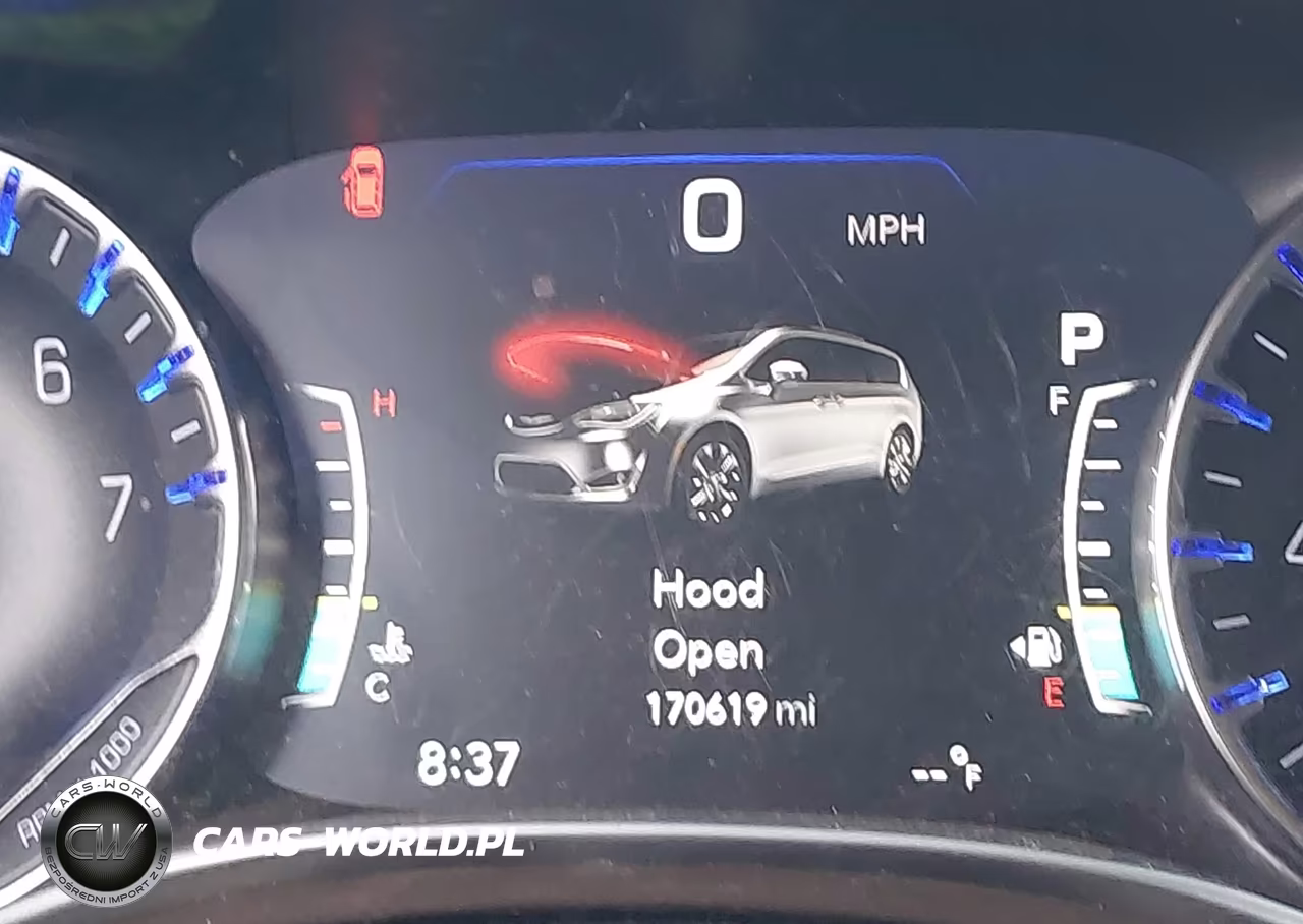 2017 Chrysler Pacifica Touring-L Plus VIN:2C4RC1EG1HR505556 - 16