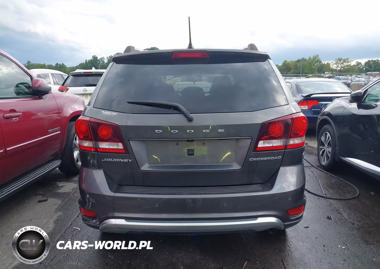 2018 Dodge Journey Crossroad VIN:3C4PDCGB9JT275527 - 16