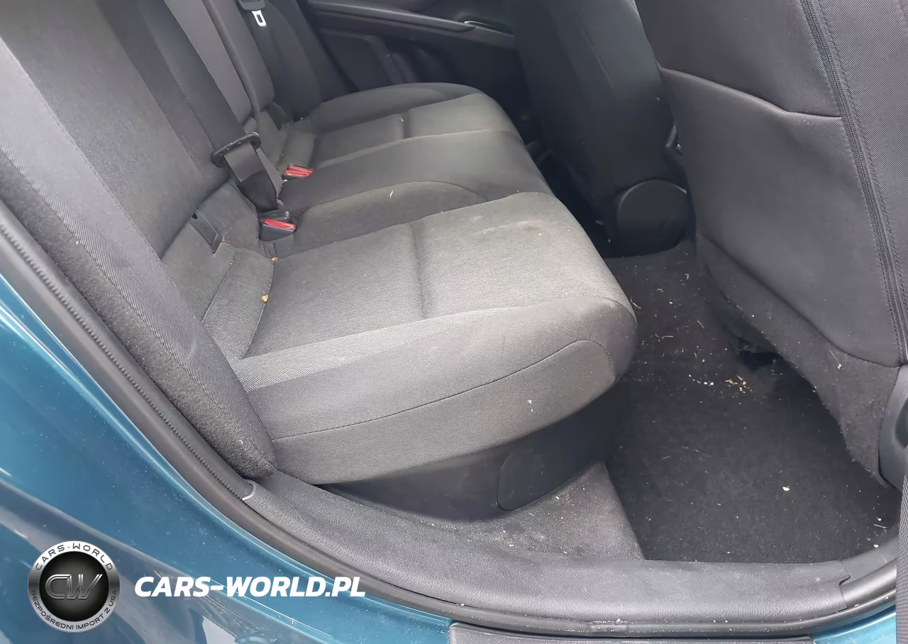 2026 Toyota Camry Le VIN:4T1DAACK6TU274183 - 8