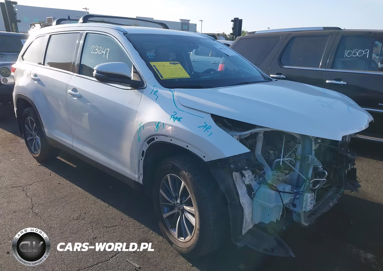 2019 Toyota Highlander Xle – zdjęcie 1 z 18