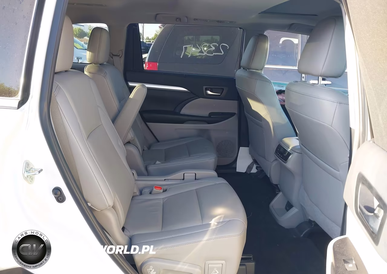 2019 Toyota Highlander Xle VIN:5TDKZRFH0KS365164 - 8