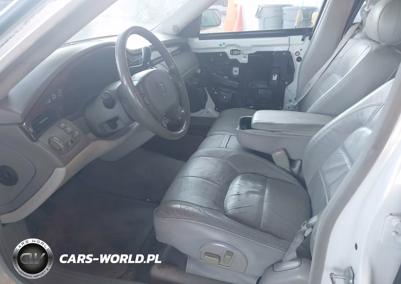 2005 Cadillac Deville Livery VIN:1G6KD54Y75U196855 - 5