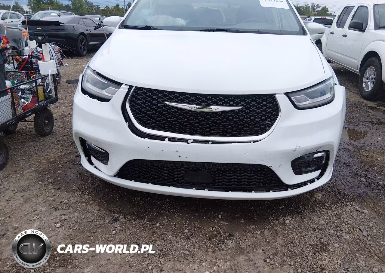2021 Chrysler Pacifica Touring L VIN:2C4RC1BG5MR520205 - 6