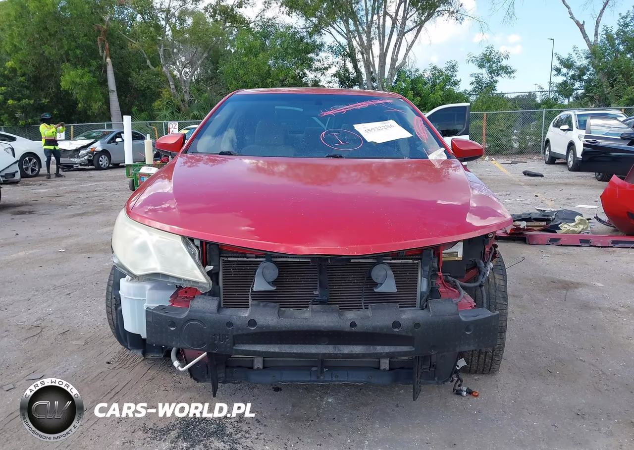 2013 Toyota Camry Le VIN:4T1BF1FK5DU674614 - 13
