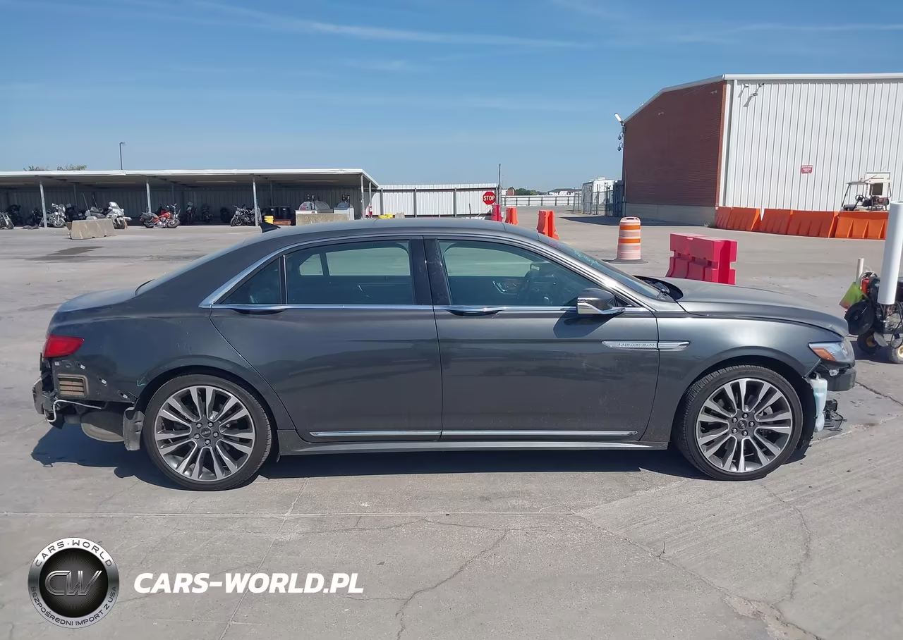 2018 Lincoln Continental Select VIN:1LN6L9SK5J5615079 - 14