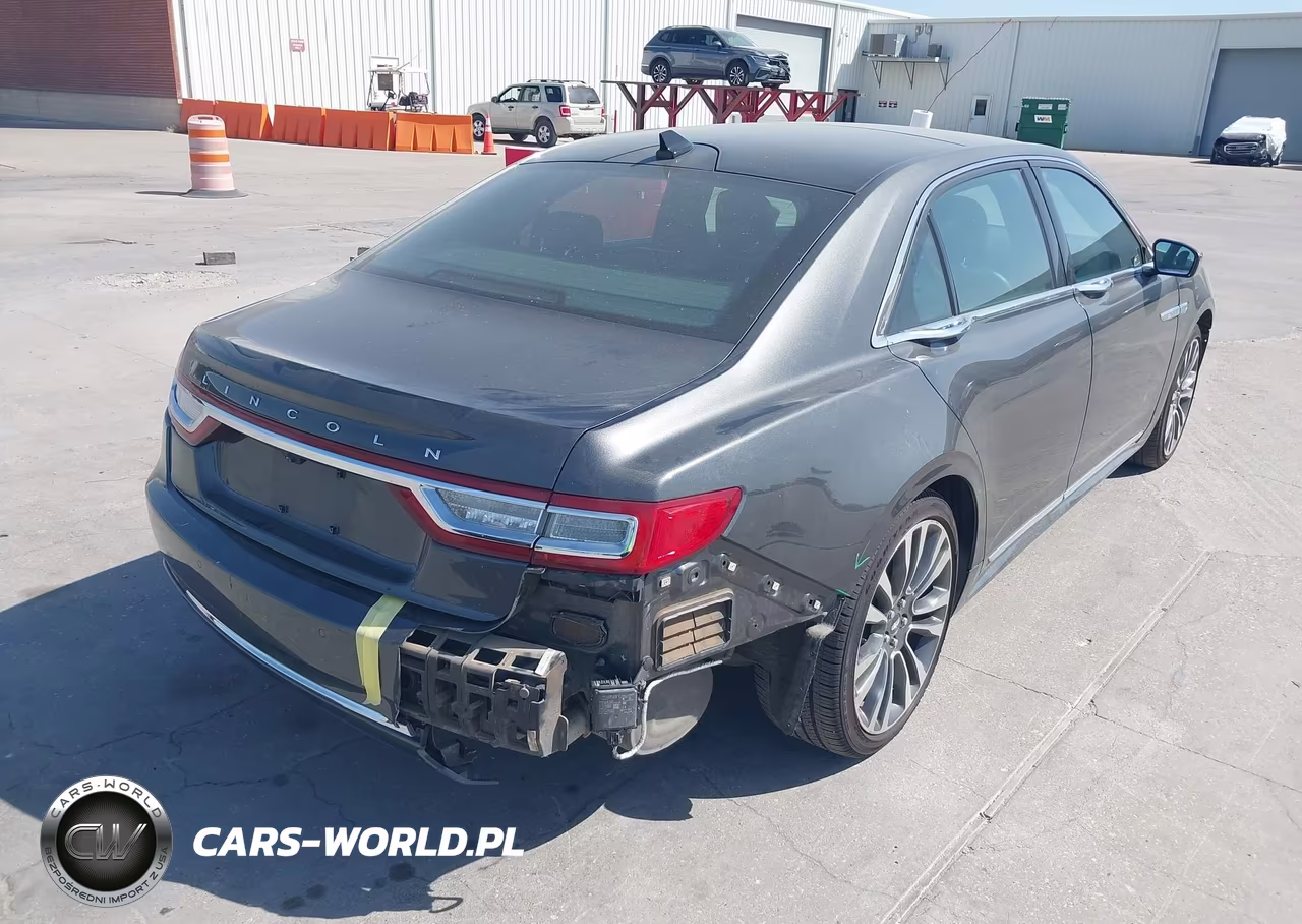 2018 Lincoln Continental Select VIN:1LN6L9SK5J5615079 - 4