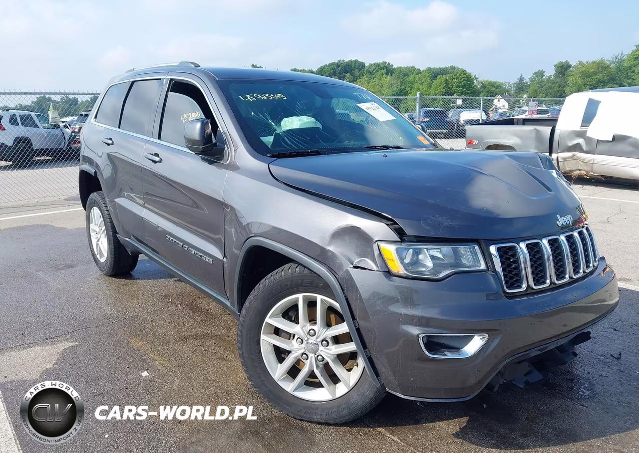 2017 Jeep Grand Cherokee Laredo VIN:1C4RJFAG1HC729587 - 10