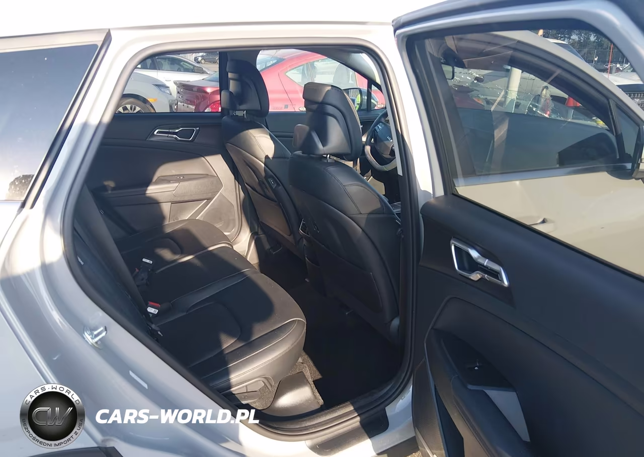 2026 Kia Sportage Ex VIN:5XYK33DF8TG402086 - 8