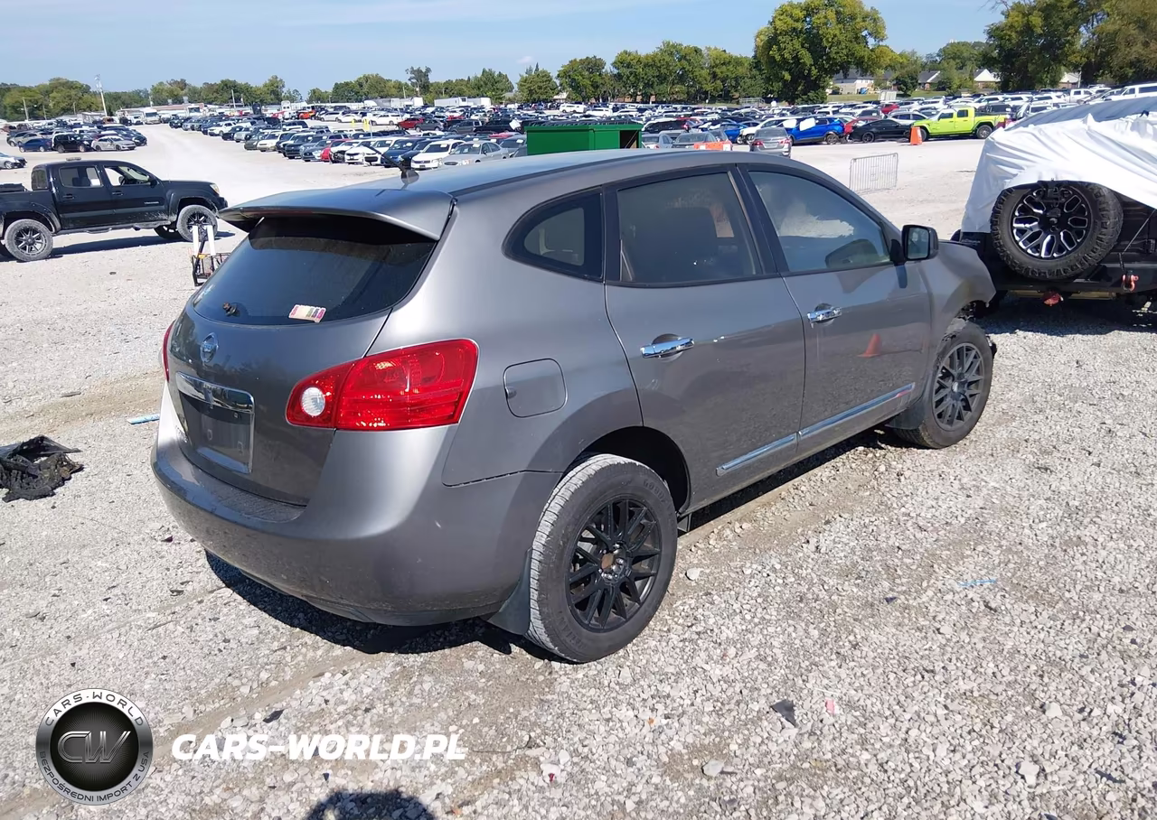 2011 Nissan Rogue S VIN:JN8AS5MT8BW168666 - 4