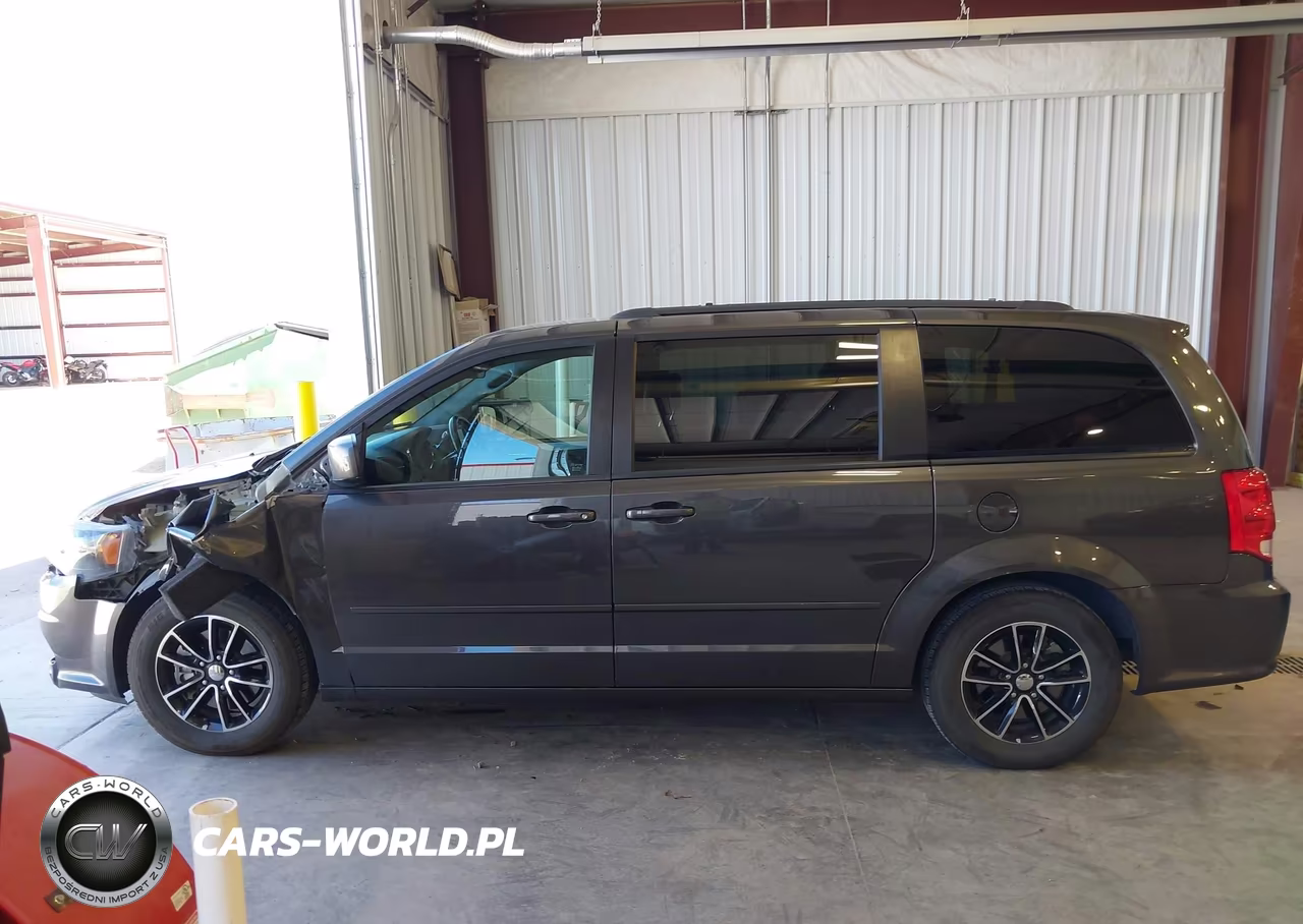 2016 Dodge Grand Caravan R-T VIN:2C4RDGEG3GR217343 - 15