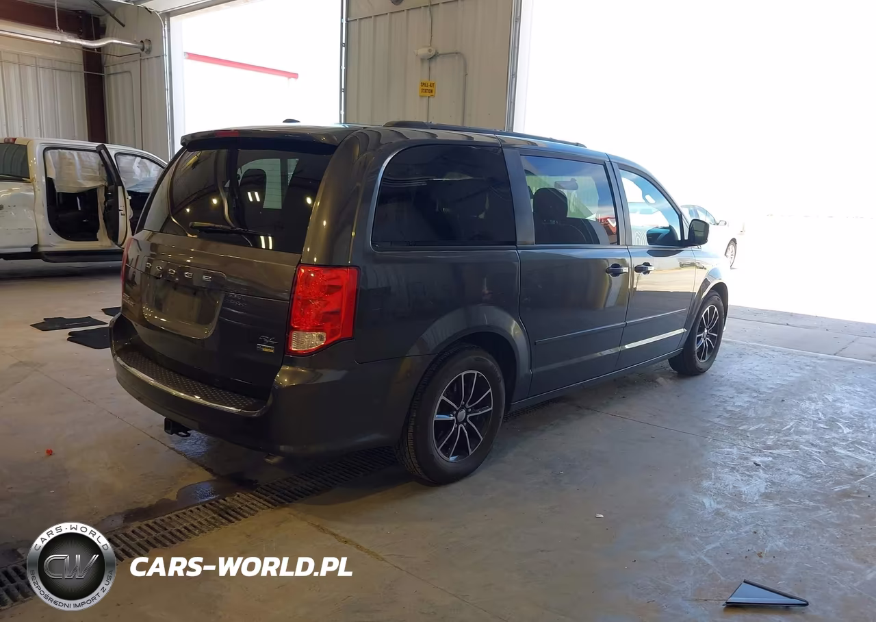 2016 Dodge Grand Caravan R-T VIN:2C4RDGEG3GR217343 - 4