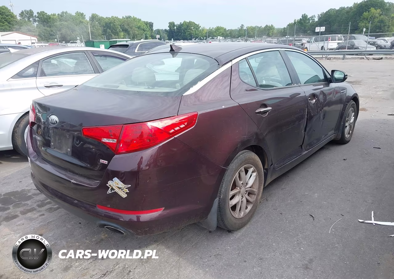 2013 Kia Optima Lx VIN:5XXGM4A76DG209768 - 4