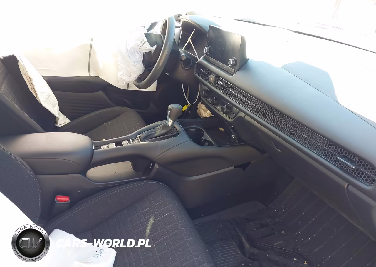2024 Honda Hr-V Awd Lx VIN:3CZRZ2H30RM782876 - 5