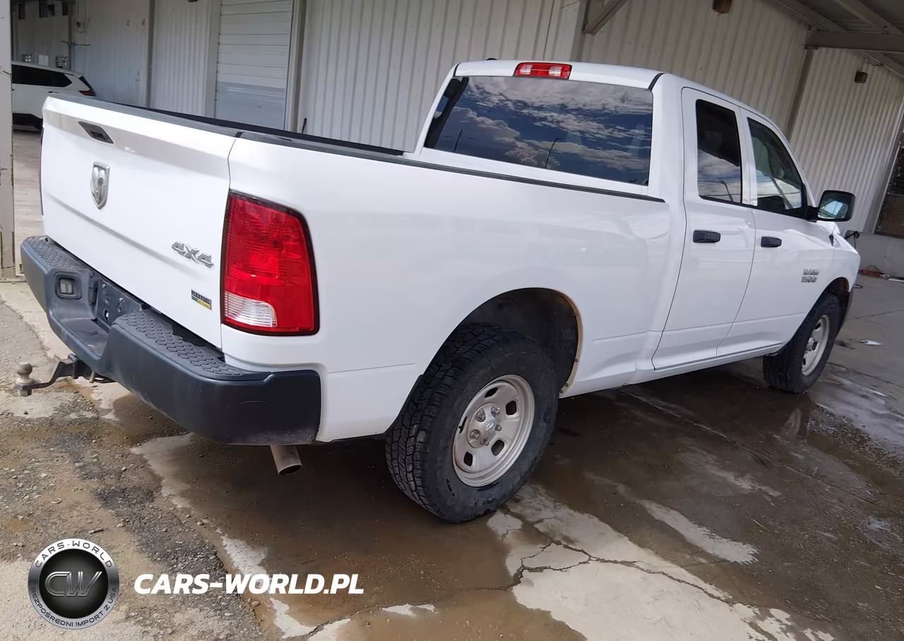 2016 Ram 1500 Tradesman VIN:1C6RR7FG0GS390422 - 4