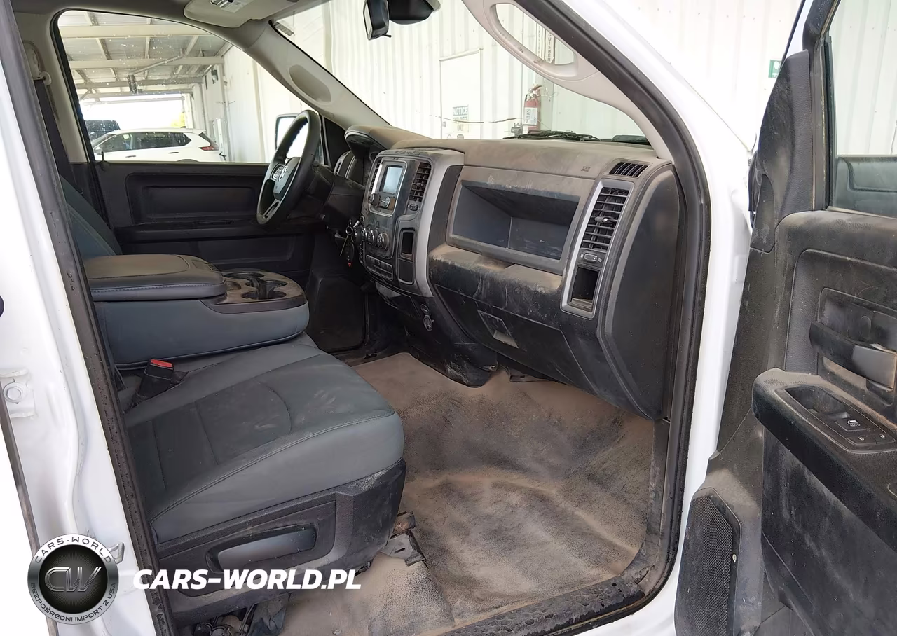 2016 Ram 1500 Tradesman VIN:1C6RR7FG0GS390422 - 5