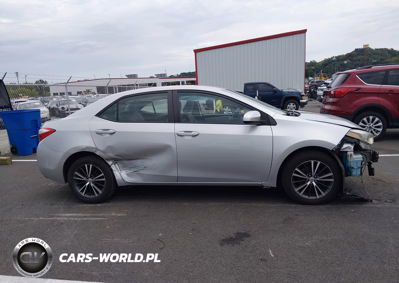2016 Toyota Corolla Le Plus VIN:5YFBURHE9GP559032 - 13