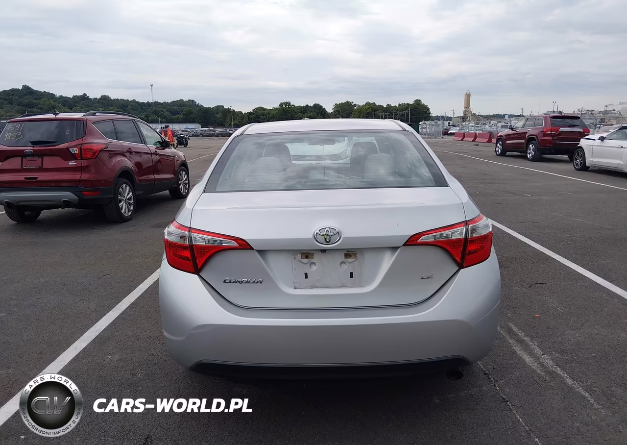 2016 Toyota Corolla Le Plus VIN:5YFBURHE9GP559032 - 16