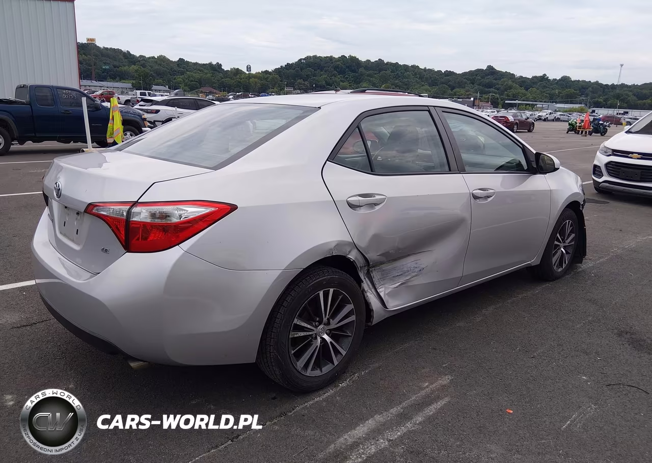 2016 Toyota Corolla Le Plus VIN:5YFBURHE9GP559032 - 4