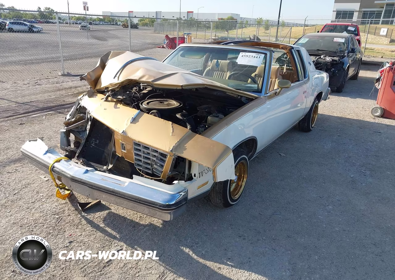 1979 Oldsmobile Cutlass Calais VIN:00003K47R9M569403 - 2