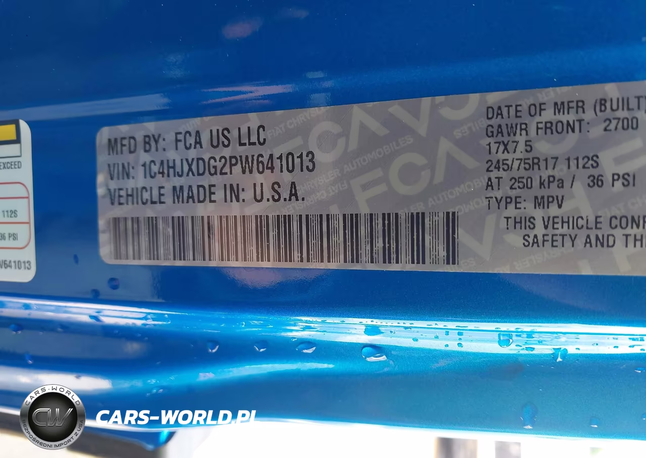 2023 Jeep Wrangler 4-Door Sport 4X4 VIN:1C4HJXDG2PW641013 - 9