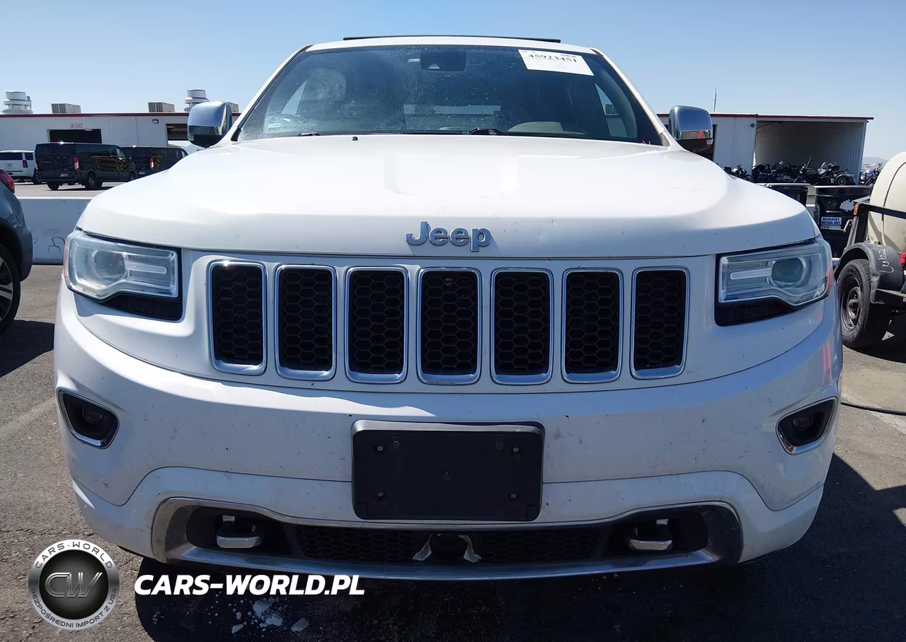2015 Jeep Grand Cherokee Overland VIN:1C4RJFCM9FC618673 - 12