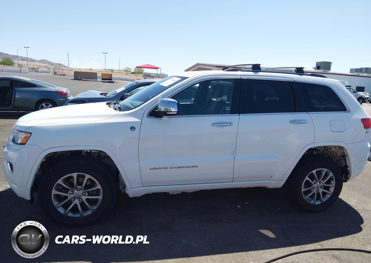 2015 Jeep Grand Cherokee Overland VIN:1C4RJFCM9FC618673 - 14