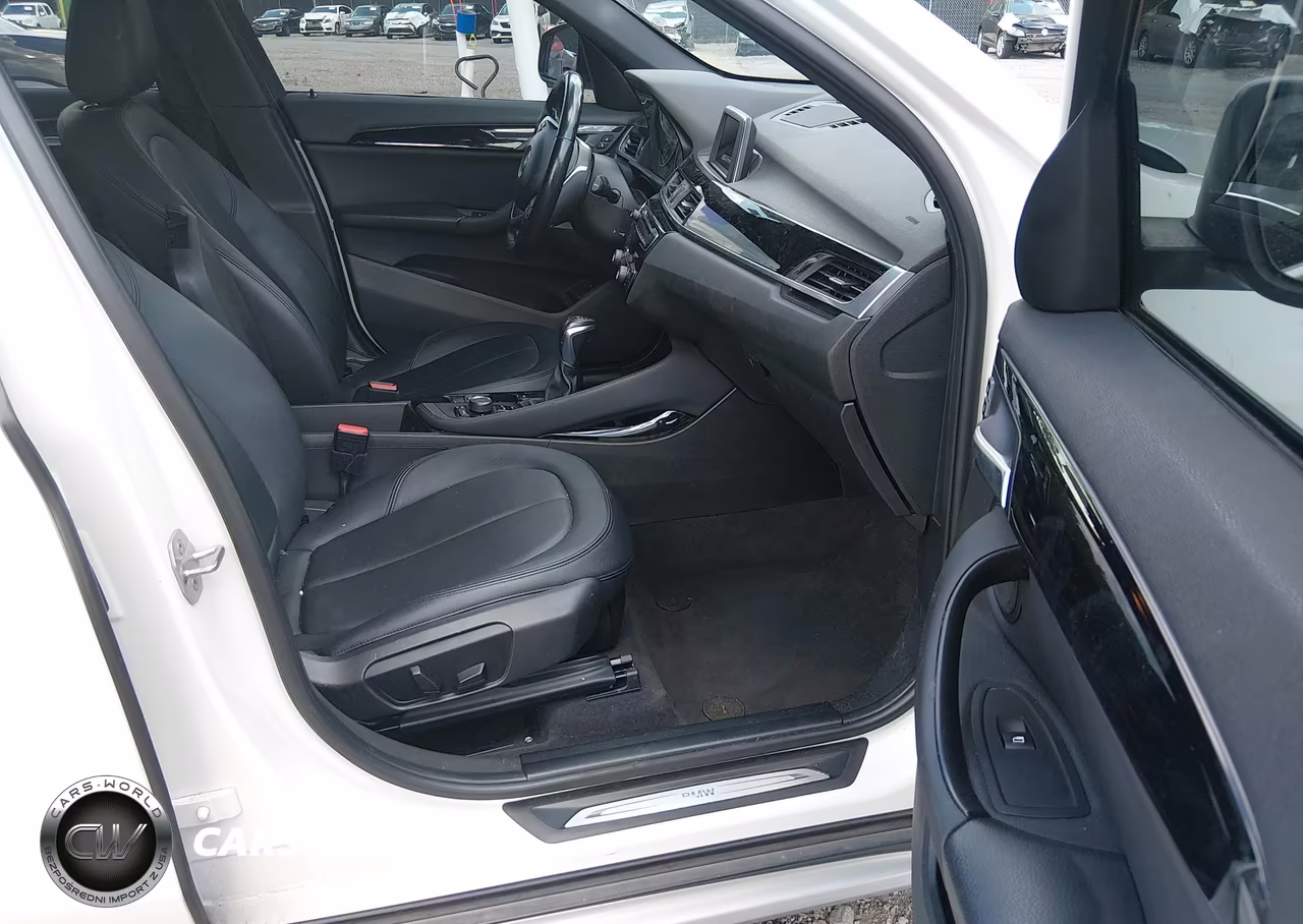 2016 BMW X1 xDrive28I VIN:WBXHT3C31GP886254 - 5