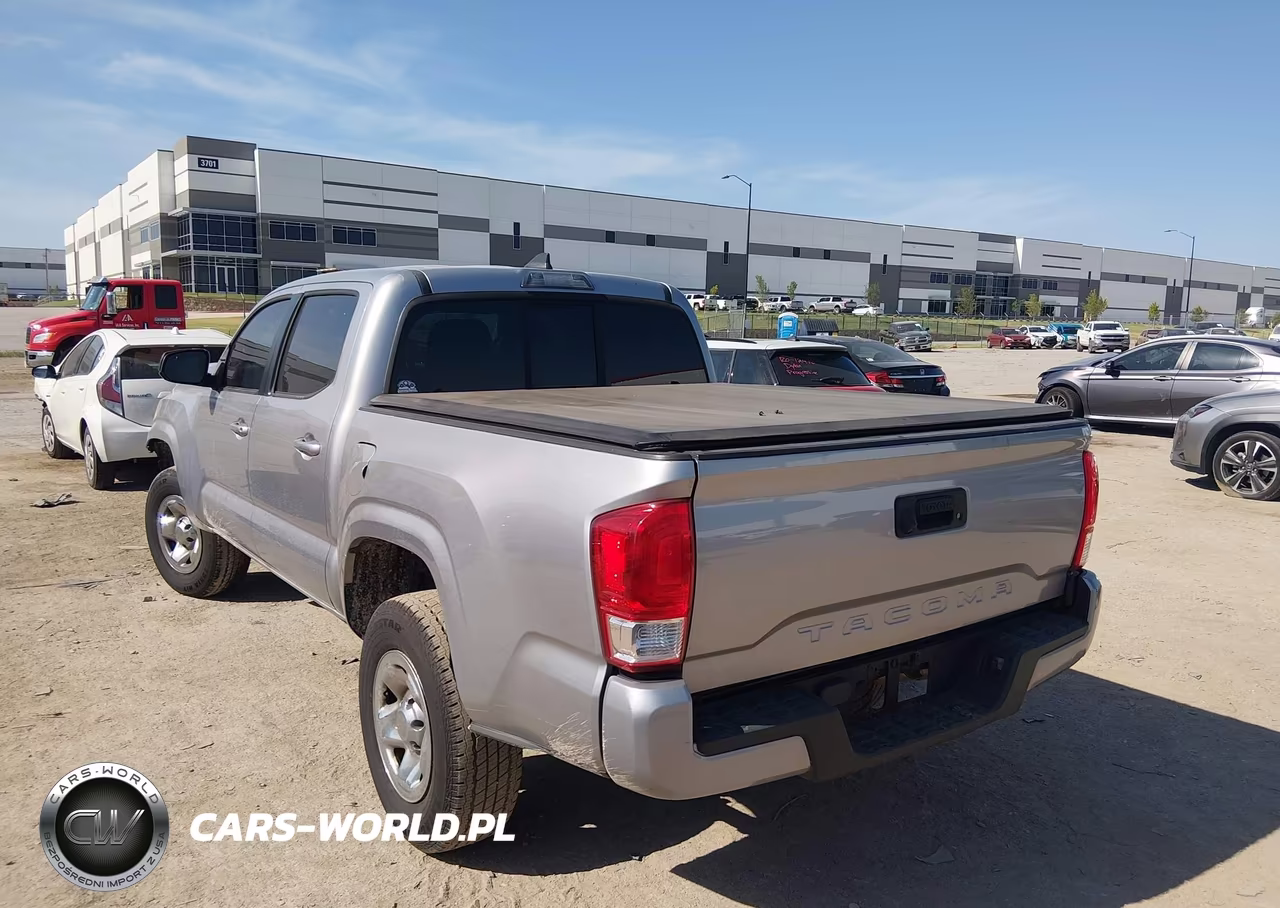 2017 Toyota Tacoma Sr VIN:5TFAX5GN5HX081935 - 3