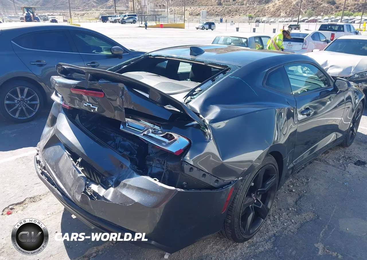 2017 Chevrolet Camaro 1Ss VIN:1G1FF1R71H0151349 - 18
