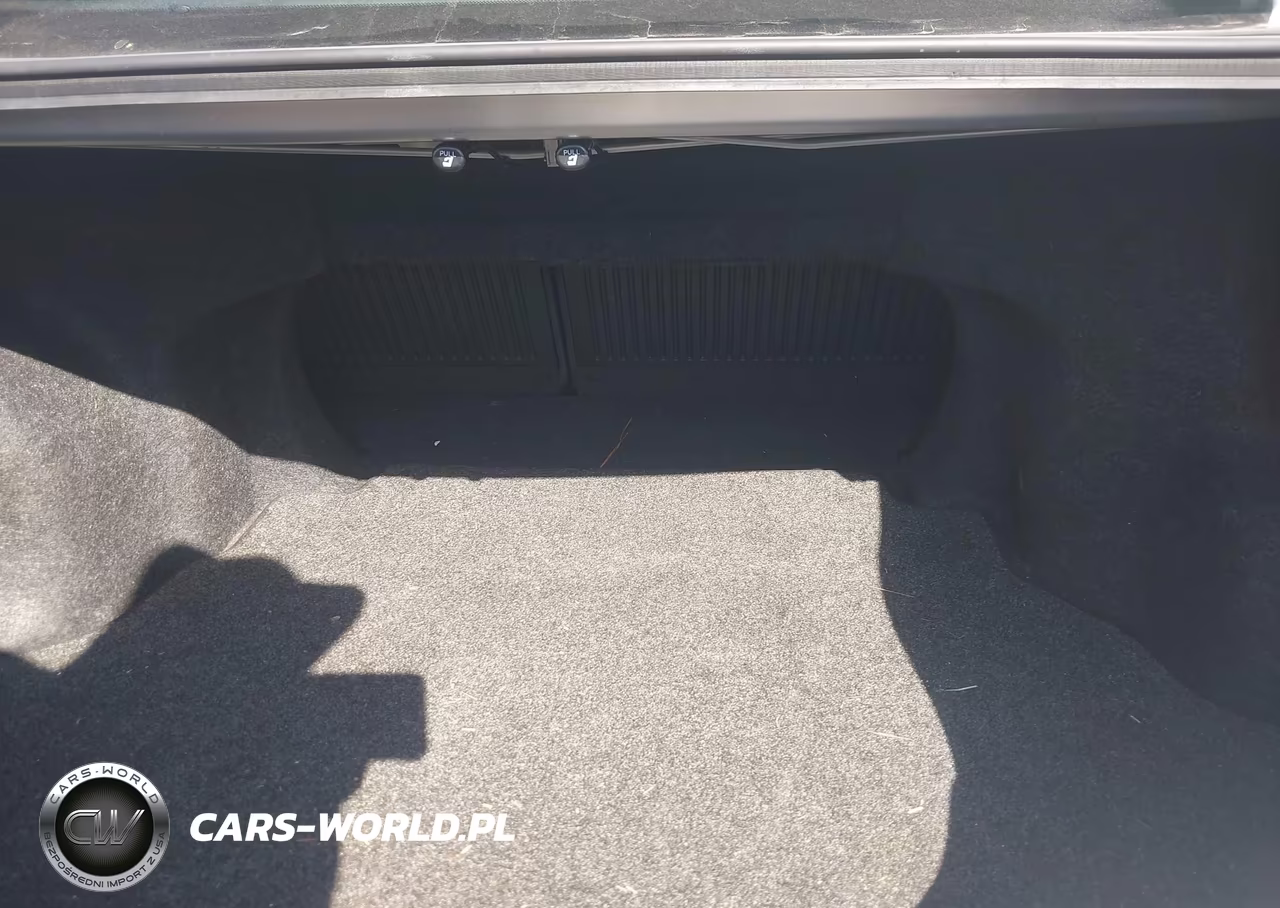2014 Toyota Camry Se VIN:4T1BF1FK2EU390715 - 18
