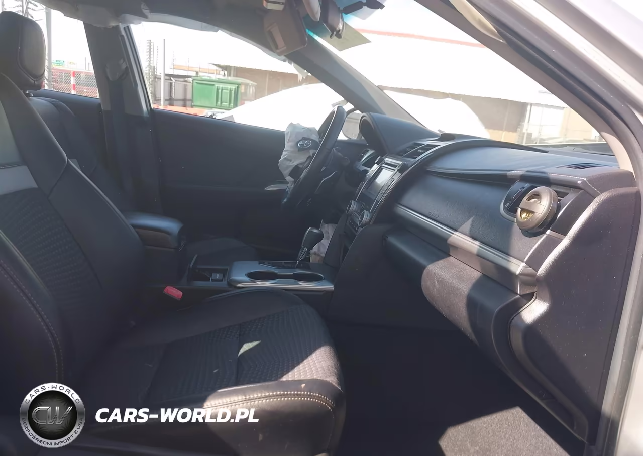 2014 Toyota Camry Se VIN:4T1BF1FK2EU390715 - 5