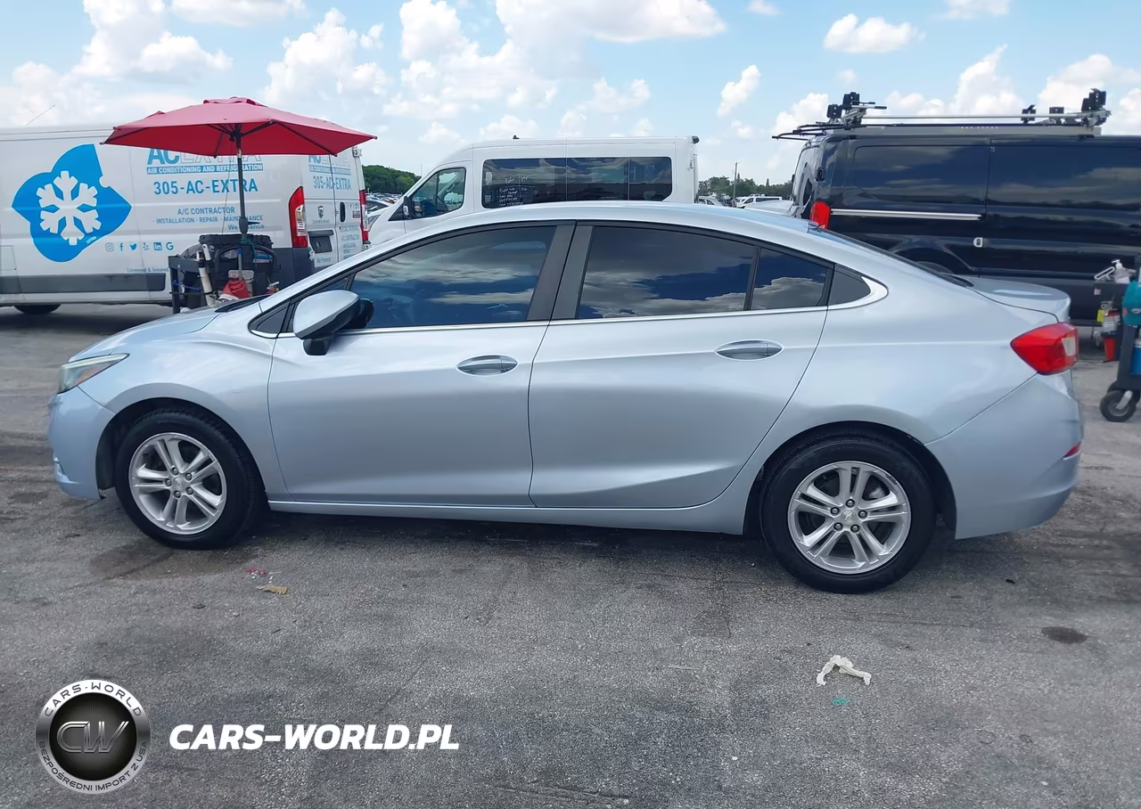 2017 Chevrolet Cruze Lt Auto VIN:1G1BE5SM2H7195800 - 14
