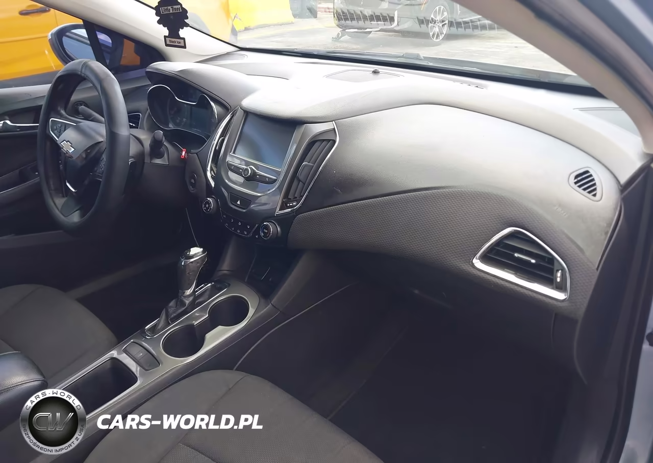 2017 Chevrolet Cruze Lt Auto VIN:1G1BE5SM2H7195800 - 5