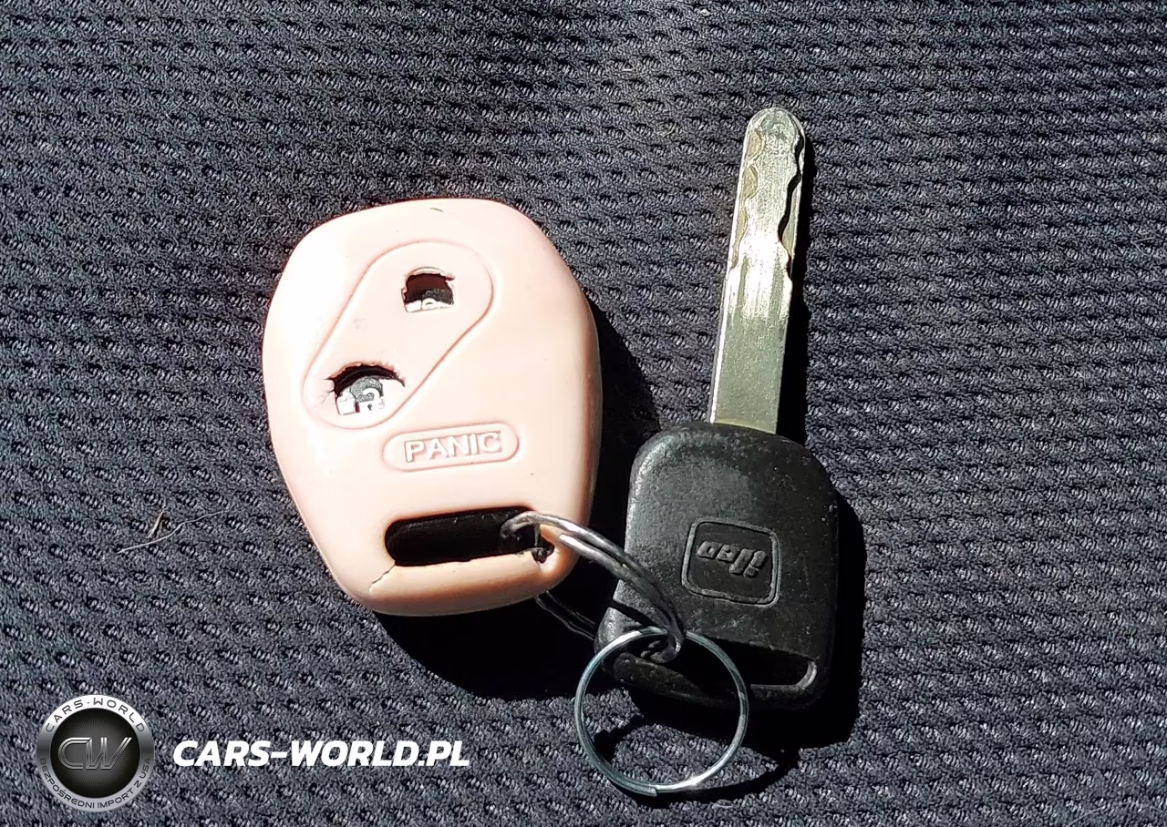 2012 Honda Fit Sport VIN:JHMGE8H53CC011686 - 11