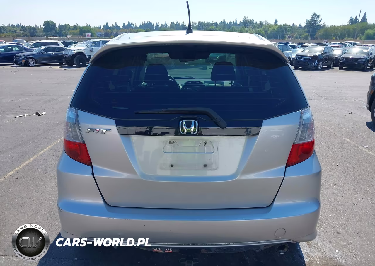 2012 Honda Fit Sport VIN:JHMGE8H53CC011686 - 16