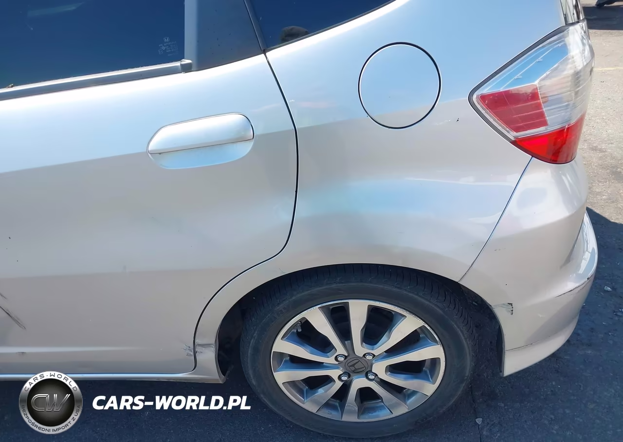 2012 Honda Fit Sport VIN:JHMGE8H53CC011686 - 20
