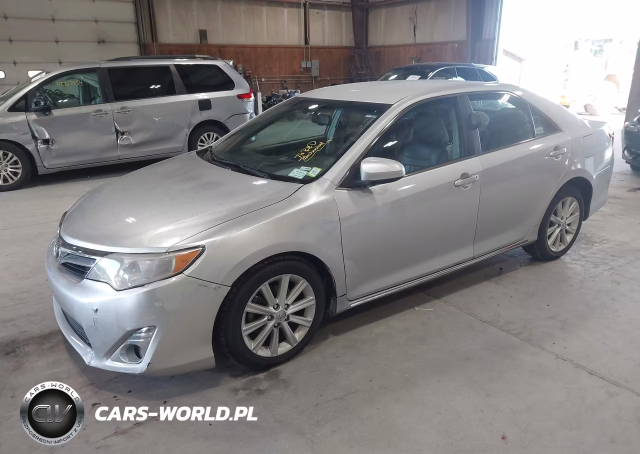 2014 Toyota Camry Hybrid Xle VIN:4T1BD1FK4EU102604 - 2